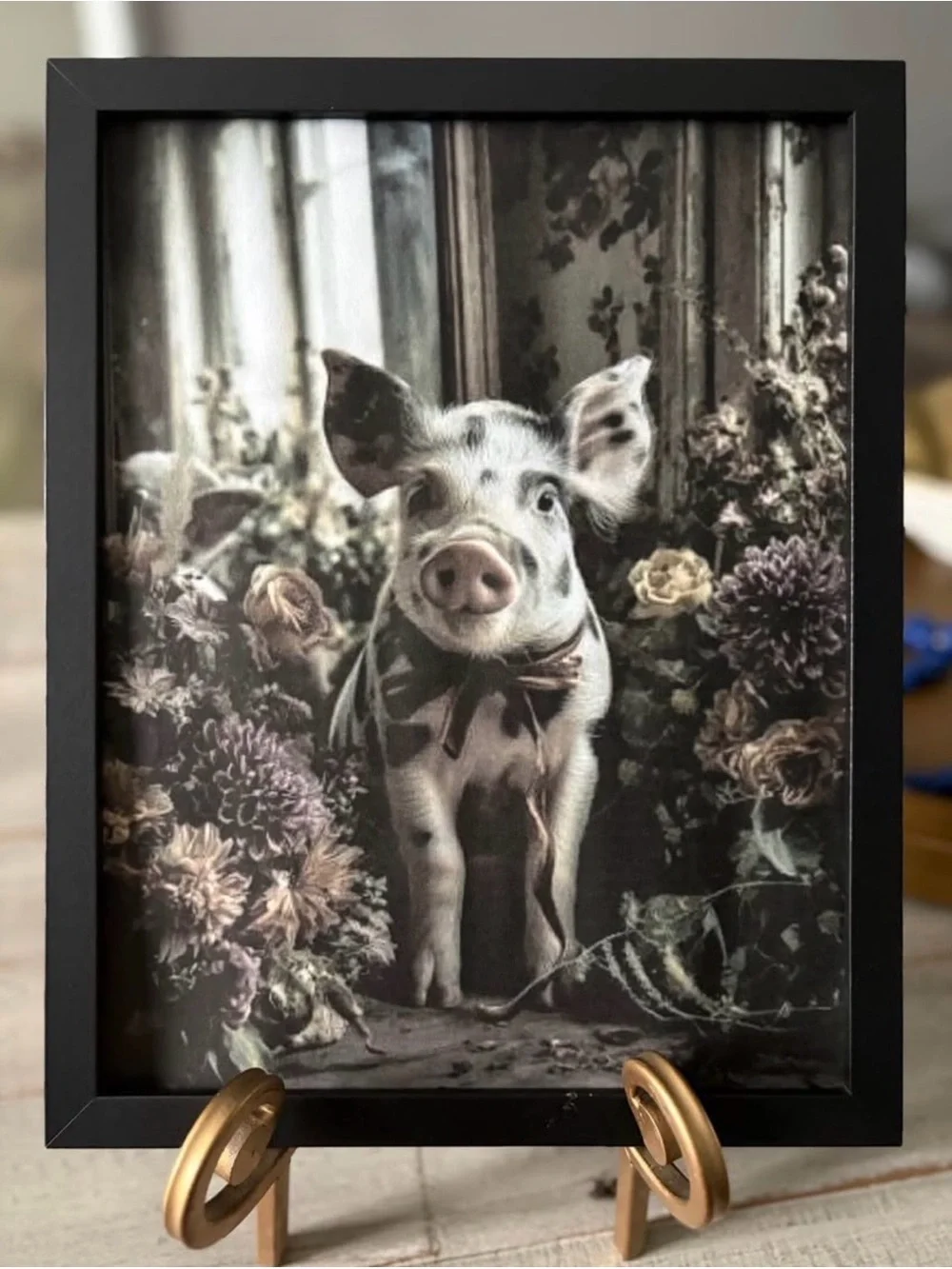 Framed Pig Portrait Wall Art in Black